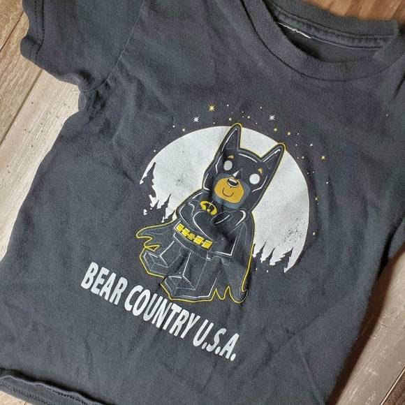 Bear Country U.S.A. Black Graphic Lego Batman T-Shirt Toddler Boy Size 3T - Picture 3 of 8